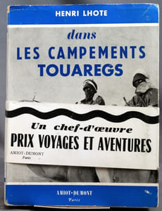 Dans les campements touaregs.