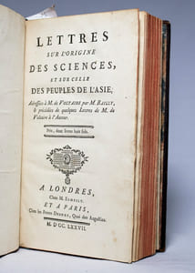 Lettres sur l'origine des sciences, et sur celle des peuples de l'Asie, adressées à M. de Voltaire par M. Bailly, & précédées de quelques lettres de M. de Voltaire à l'Auteur.