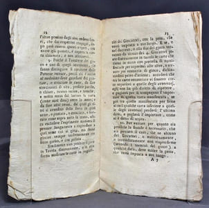 Regole per il gioco dei tre sette quadrigliati. Con le quali s'insegna il modo di ben giocare e la maniera di tassare le mance. Quarta edizione. Rivista corretta, ed accresciuta di notizie interessanti.
