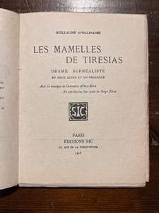 Les mamelles de Tirésias drame surréaliste en deux actes et un prologue. Avec la musique de Germaine Albert-Birot et sept dessins hors texte de Serge Férat.