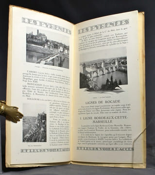 Les Pyrénées et leurs voies d'accès. Saint-Bernard des Comminges près Luchon, Haute-Garonne, "Le Mont St. Michel des terres", le cloître.. Collectif:
