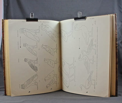 Rapport sur les fouilles de Médamoud (1931). Les monuments du moyen empire.. COTTEVIEILLE-GIRAUDET Rémy: