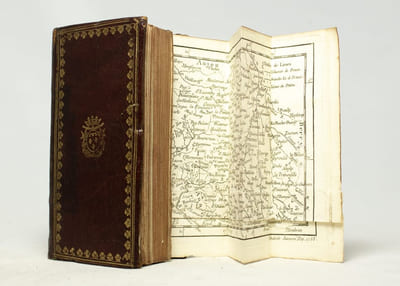 Almanach provincial et historique du Poitou, pour l'an de grâce mil sept cent quatre-vingt-sept...