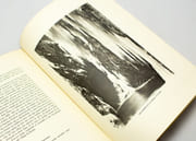 La Savoie. I: Le lac Léman, les Vallée de la Dranse, la Vallée du Giffre, la Vallée de l’Arve - II: Genève, Le Rhône, Hautecombe, Annecy, Les Bauges, Chambéry, Aix-les-Bains. par VAILLAT Léandre; BOISSONNAS Frédéric: - Image 6