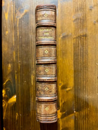 L' Alcoran des Cordeliers, tant en latin qu'en françois, c'est à dire, la mer des blasphèmes et mensonges de cest idole stigmatizé, qu'on appelle S. François; lequel livre a esté recueilli mot à mot par le docteur Erasme Albère, du livre des conformitez de ce beau S. François à Jésus Christ; livre meschant et abominable s'il en fut oncq, composé par un Cordelier et imprimé à Milan, l'an M.D.X. ; nouvellement y a esté adjousté le second livre prins au mesme retraict, afin de mieux descouvrir la saincteté de ceste secte infernale que le monde adore.