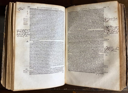 Institutio totius christianae religionis, nunc ex postrema authoris recognitione, quibusdam locis auctior, infinitis vero castigatior.