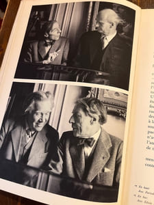 Les grands interprètes. Alfred Cortot. Portraits de Roger Hauert. Texte de Bernard Gavoty, critique musical du “Figaro”.