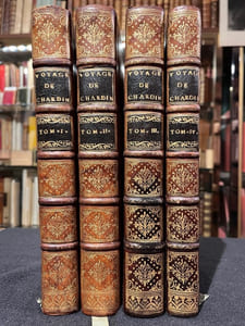 Voyages du Chevalier Chardin, en Perse, et autres lieux de l'Orient. Nouvelle édition, augmentée du couronnment de Soliman II et d'un grand nombre de passages tirés du manuscrit de l'auteur, et qui ne se trouvent point dans les éditions précédentes.