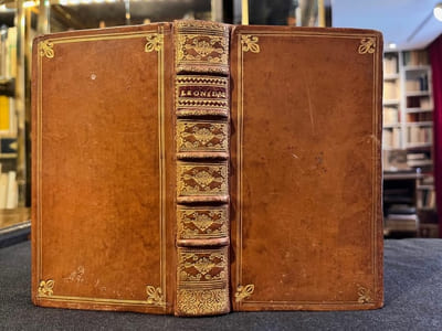 Léonidas, traduit de l'anglais.