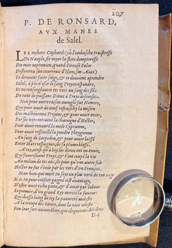 Les Iliades d'Homere prince des poetes, traduict de grec en vers françoys, par M. Hugues Salel, abbé de S. Cheron, et l'un des grands maistres de ...