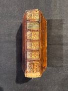 Almanach des jeux, ou Académie portative contenant les règles du Wischt, du Reversis, du Tre-sette, du Piquet. Augmenté du jeu de Trictrac. par [JEUX]: - Image 2