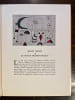Joan Mir&ograve; ou le po&egrave;te pr&eacute;historique.. QUENEAU Raymond: