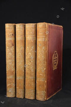Etudes ou Discours historiques sur la chute de l’empire romain, la naissance et les progrès du christianisme, et l’invasion des barbares; suivis d’une ...