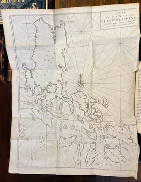 Voyage autour du monde fait dans les années MDCCXL, I, II, III, IV. Par George Anson, présentement Lord Anson, commandant en chef d'une escadre ...