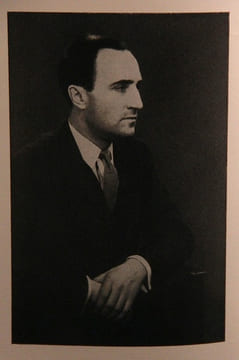 Papiers Posthumes, avec une photographie inédite de Man Ray.. RIGAUT Jacques: