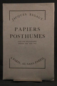 Papiers Posthumes, avec une photographie inédite de Man Ray.