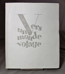 Vers un monde volage.