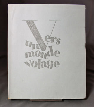 Vers un monde volage.. HERTZ Henri: