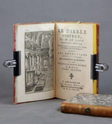 Le diable boiteux [...] avec les entretiens sérieux et comiques des cheminées de Madrid, et les béquilles dudit diable, par M. B. de S. par LESAGE Alain-René: - Image 2