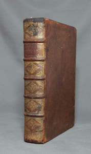 Opera omnia medico-practica, et anatomica. [...] Tractatus de Vegetatione Lapidum Opus desidaretum, nec non De Terraemotu Romano, & Urbim adjacentium Anno 1703.