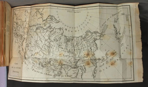 Histoire de Russie, tirée des chroniques originales, de pieces authentiques, & des meilleurs historiens de la nation [avec] Histoire des différents peuples soumis à la domination des Russes ou Suite de l'histoire de Russie.