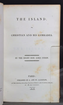 The loves of the angels, a poem [relié avec] The Island; or, Christian and his comrades [relié avec] The age of bronze; or, Carem seculare et annus ...