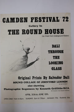 Camden festival 72, gallery in the round house (by chalk farm underground station).
Camden festival 72, galerie dans la maison ronde (près de la ...