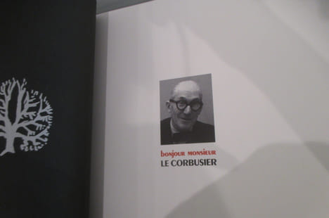 BONJOUR MONSIEUR LE CORBUSIER + Fascicule bilingue anglais / Allemand.. Robert Doisneau & Jean Petit