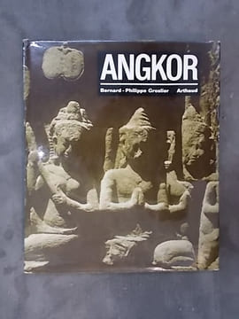 ANGKOR. Hommes et Pierres.. Bernard Philippe Groslier (texte) - Jacques Arthaud (photos)