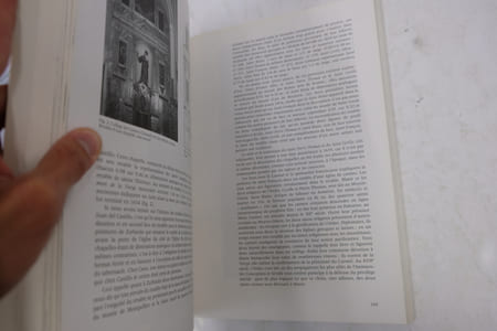 Catalogue d'exposition - Zubaran, exposition au Metroploitan Museum of Art, New York du 16 septembre au 14 décembre 1987/ exposition aux Galeries nationales du Grand Palais à Paris du 14 janvier au 11 avril 1988
