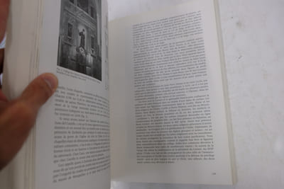 Catalogue d'exposition - Zubaran, exposition au Metroploitan Museum of Art, New York du 16 septembre au 14 décembre 1987/ exposition aux Galeries nationales du Grand Palais à Paris du 14 janvier au 11 avril 1988