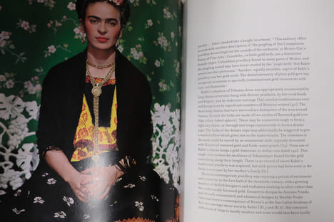 Frida Kahlo : Making Her Self Up. Claire Wilcox; Circe Henestrosa