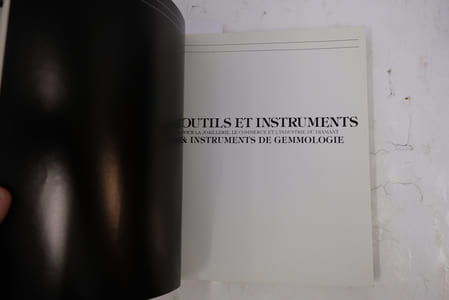 Outils et instruments pour la joaillerie, le commerce et l’industrie du diamant & Instruments de Gemmologie