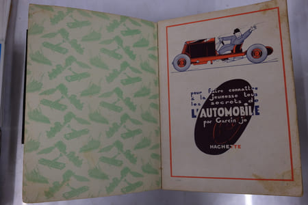 Les albums du petit mécano. L'auto
