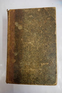 Nouveau dictionnaire géographique universel, contenant la description détaillée des Régions, Empires, Royaumes, Républiques, Provinces, Villes, Bourgs, Villages, Océans, Mers, Iles, Ports, Lacs, Canaux, Caps, Montagnes, etc., des différentes parties du Monde; ainsi que tout ce qui a rapport à la forme des gouvernements, aux moeurs et aux religions de leurs divers habitants.