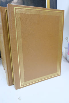 Dictionnaire alphabétique et analogique de la langue française par Paul Robert; Les mots et les associations d'idées; En 6 tomes + 1 supplément. Paul ...