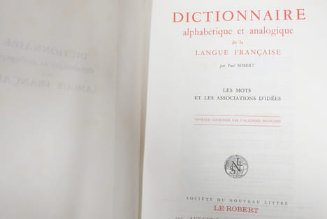 Dictionnaire alphabétique et analogique de la langue française par Paul Robert; Les mots et les associations d'idées; En 6 tomes + 1 supplément. Paul ...