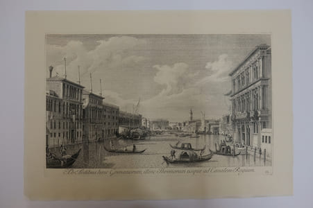 Vue du Palazzo Grimani jusqu' au Ca' Foscari
Ab Aedibus hinc Grimanorum, hillinc Thronorum usque ad Canalem Regium