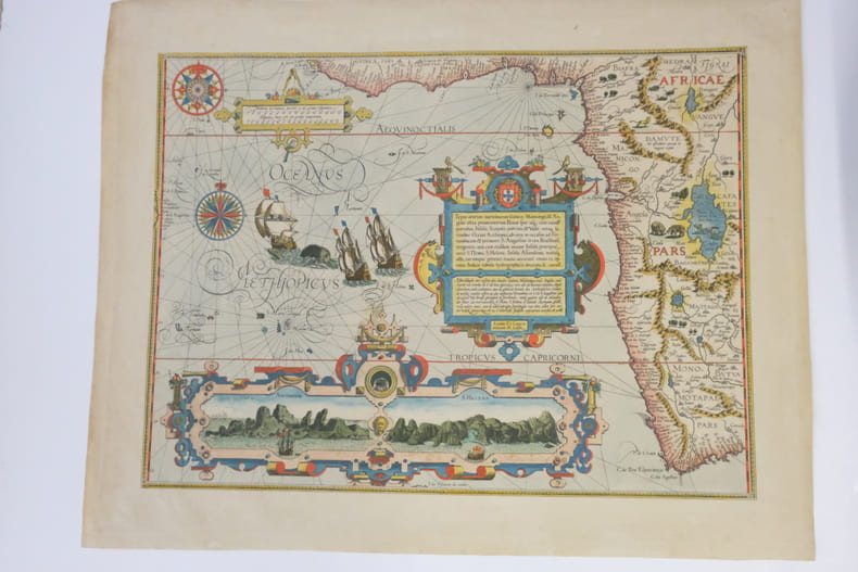 Typus orarum maritimarum Guineae, Manicongo & Angolae ultra promontorium Bonae spei usqz ; cum omnib, portubus, Insulis, Scopulis, pulivinis & Vadis, ...