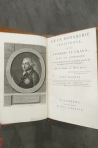 DE LA MONARCHIE PRUSSIENNE SOUS FREDERIC LE GRAND. Avec un Appendice contenant des Recherches sur la situation actuelle des principales Contrées de l'Allemagne. En 8 tomes