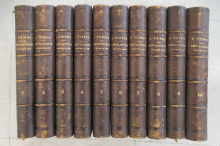 HISTOIRE DE LA REVOLUTION FRANCAISE. Treizième édition. 10 tomes.