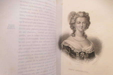HISTOIRE DE LA REVOLUTION FRANCAISE. Treizième édition. 10 tomes.