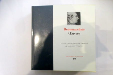 OEUVRES. Contenant : THEATRE DE SOCIETE - EUGENIE - LES DEUX AMIS - LE BARBIER DE SEVILLE - LE MARIAGE DE FIGARO - TARARE - LA MERE COUPABLE - MEMOIRES CONTRE GOËZMAN - MEMOIRES SUR L'AFFAIRE DES FUSILS DE HOLLANDE. Appendices.