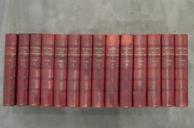 LETTRES DE MADAME DE SEVIGNE DE SA FAMILLE ET DE SES AMIS. en 14 tomes.