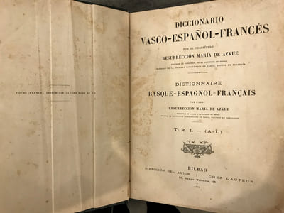Diccionario Vasco-Espanol-Frances. Dictionnaire Basque-Espagnol-Français.
2 volumes