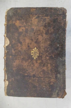 QVARTVS. TOMVS OPERVM GALENI, In quo infunt in Hippocratis De victus Ratione in morbis acutis libros, necnon in eiufdem Chirurgica & Aphorifmos ...