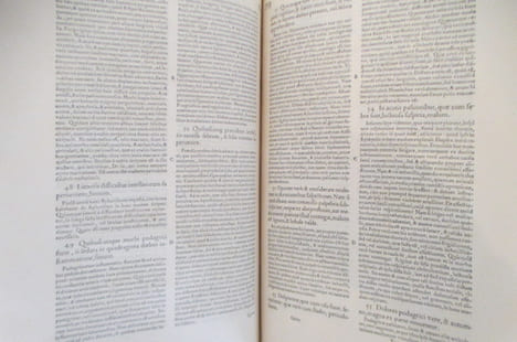 QVARTVS. TOMVS OPERVM GALENI, In quo infunt in Hippocratis De victus Ratione in morbis acutis libros, necnon in eiufdem Chirurgica & Aphorifmos ...