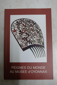 Peignes du monde au Musée d'Oyonnax