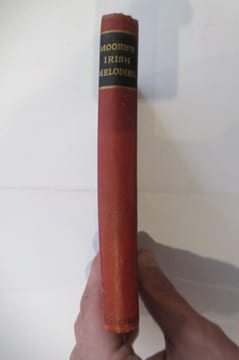 IRISH MELODIES AND SONGS.. Thomas Moore
