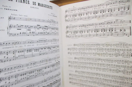 ALBUM ETIENNE ARNAUD